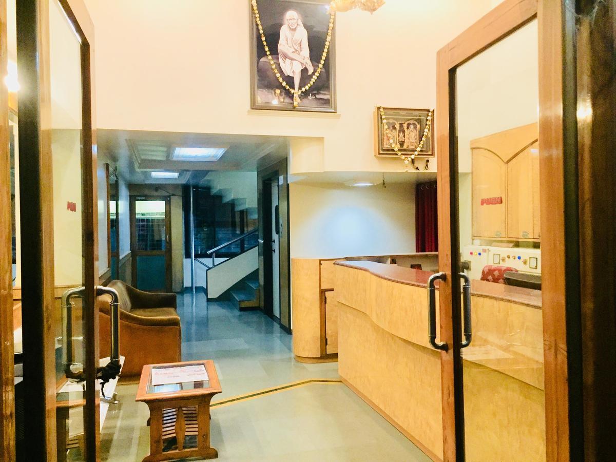 Hotel New Uttam Hira Palace Nashik Eksteriør billede