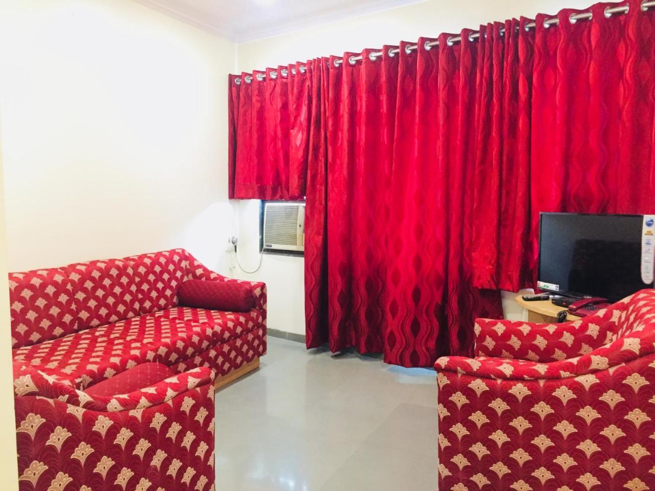 Hotel New Uttam Hira Palace Nashik Eksteriør billede